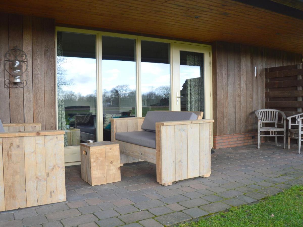 Peaceful Holiday Home With Roofed Terrace Geesteren  Exteriör bild